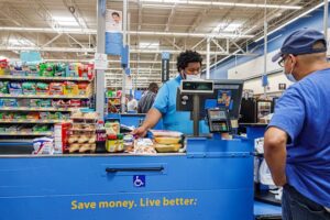 How Much Does A Walmart Cashier Get Paid